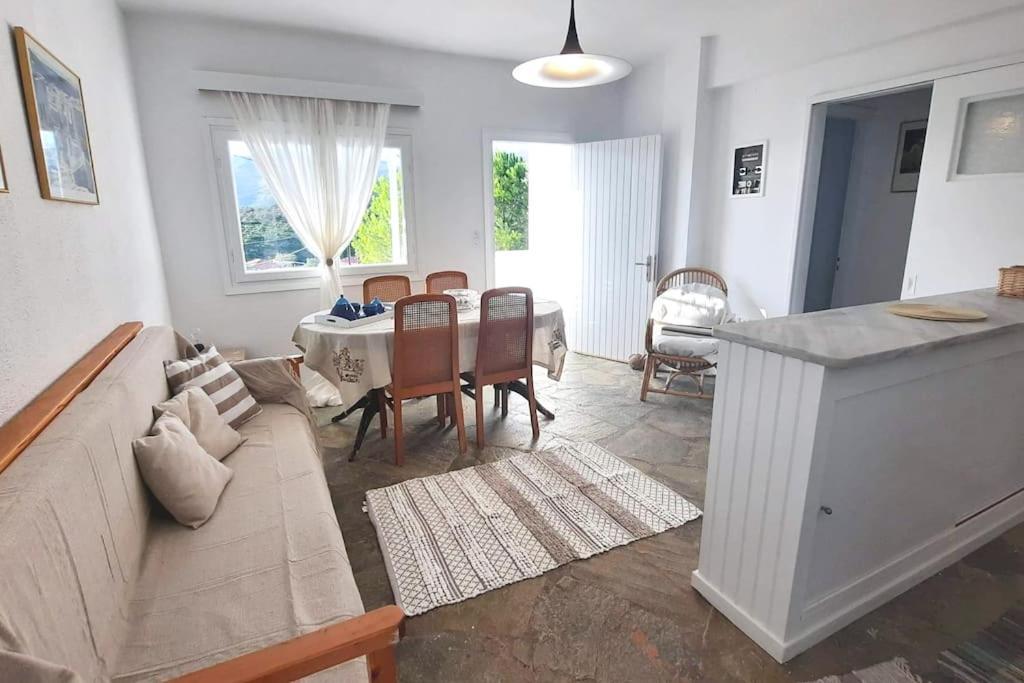 White Villa In Olive Trees And Seaview To Panagia อัลมิโรโปตามอส ภายนอก รูปภาพ
