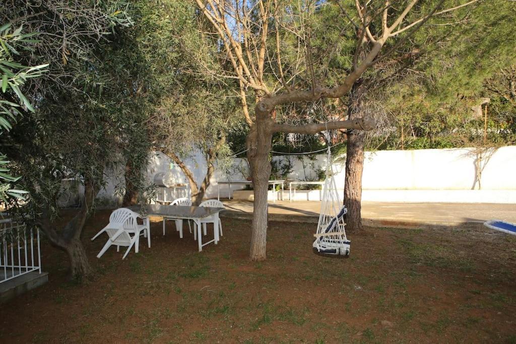White Villa In Olive Trees And Seaview To Panagia อัลมิโรโปตามอส ภายนอก รูปภาพ